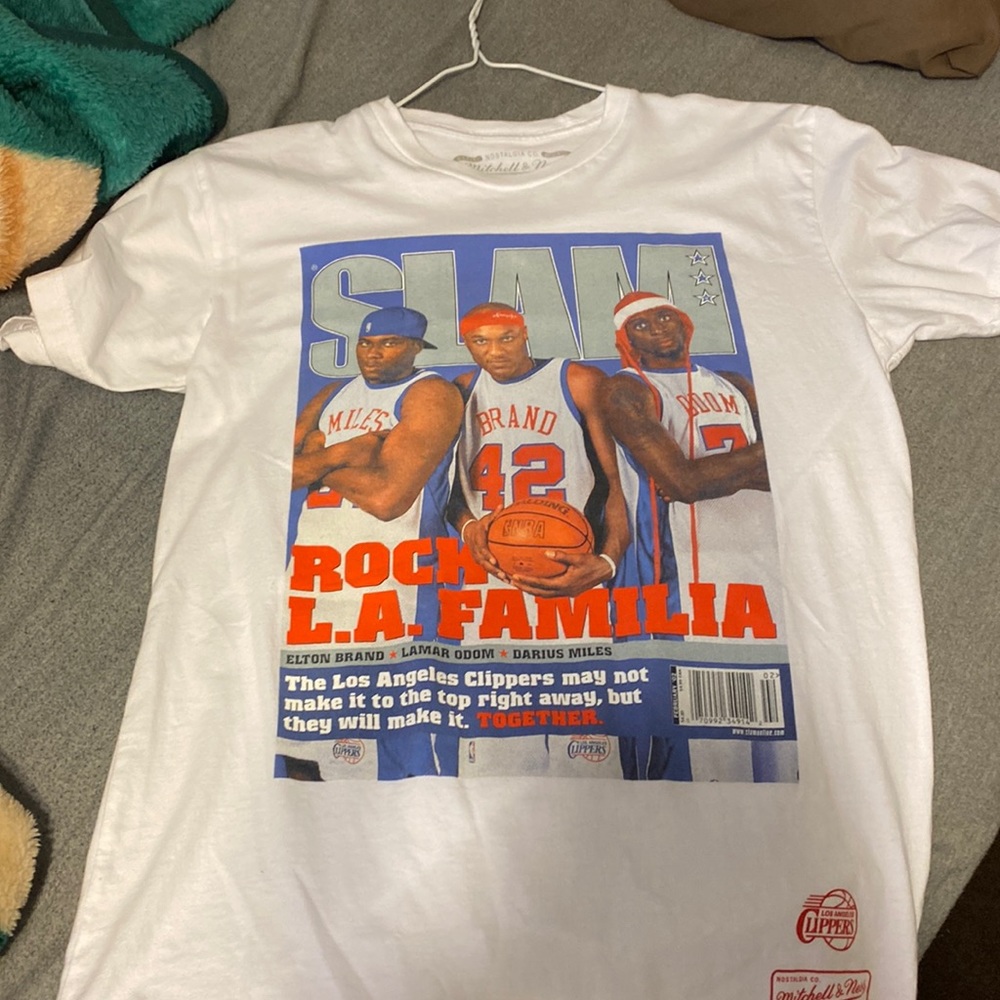 Mitchell and ness shirt